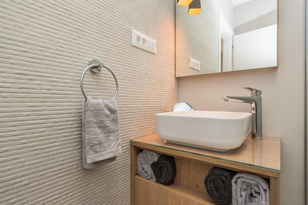 Luxury Apartments Garden Sukosan Exterior photo