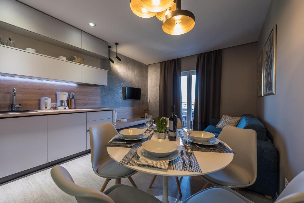 Luxury Apartments Garden Sukosan Exterior photo